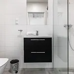 Morskie Apartamentowe Piamola Ze Strefa Gier I Miejscem Do Grillowania Lodge
