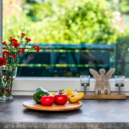 Morskie Apartamentowe Piamola Ze Strefa Gier I Miejscem Do Grillowania