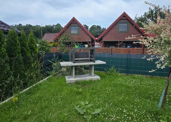 Morskie Apartamentowe Piamola Ze Strefa Gier I Miejscem Do Grillowania